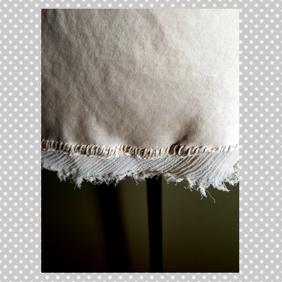 Peter Nygard Silk Sleeveless Blouse, Size 6 - Picture 8 of 10